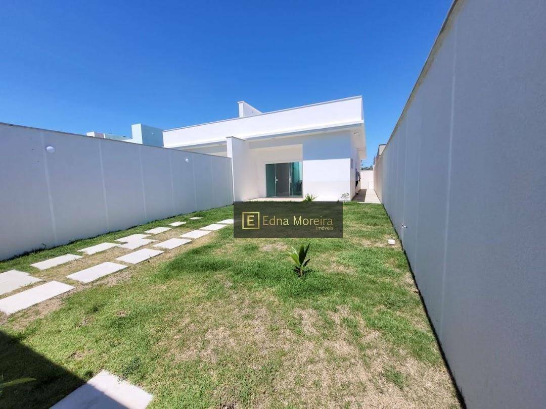 Casa à venda com 3 quartos, 81m² - Foto 12