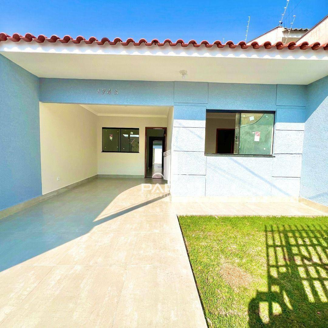 Casa à venda com 2 quartos, 120m² - Foto 1