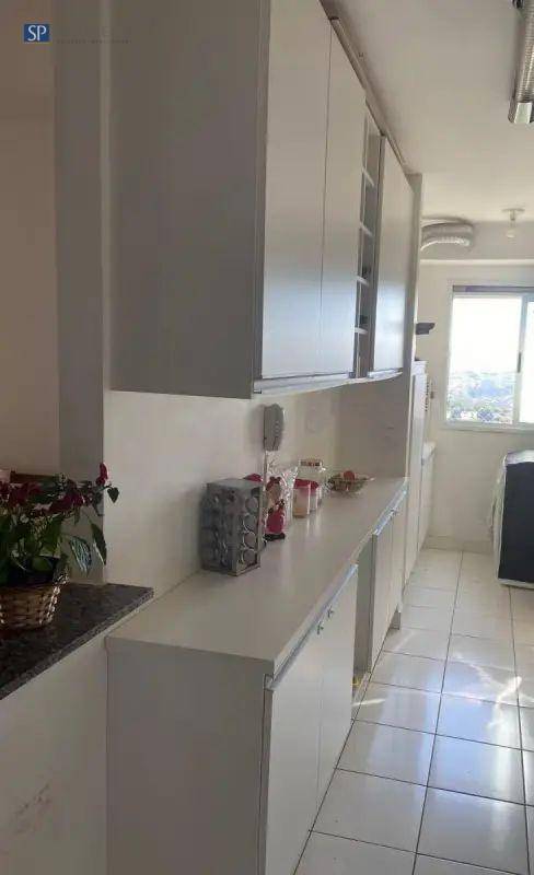 Apartamento à venda com 2 quartos, 80m² - Foto 4