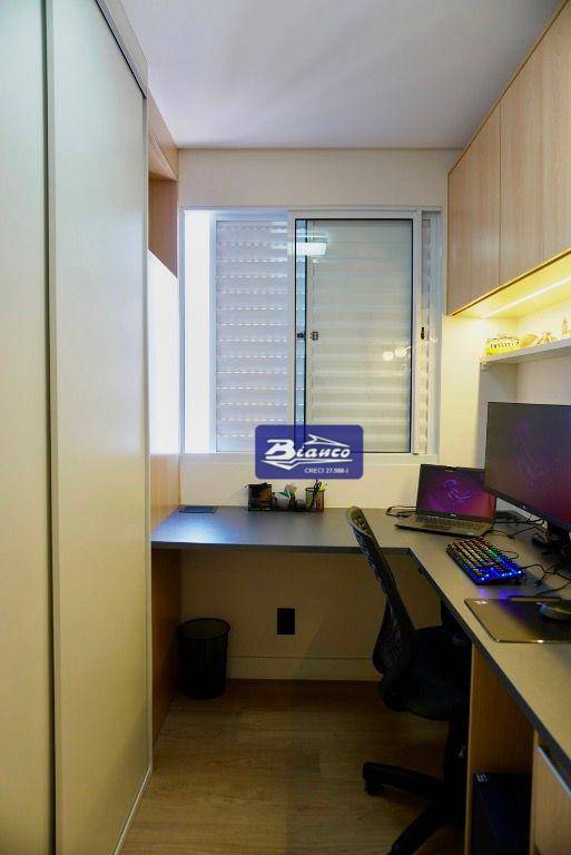 Apartamento à venda com 2 quartos, 47m² - Foto 52