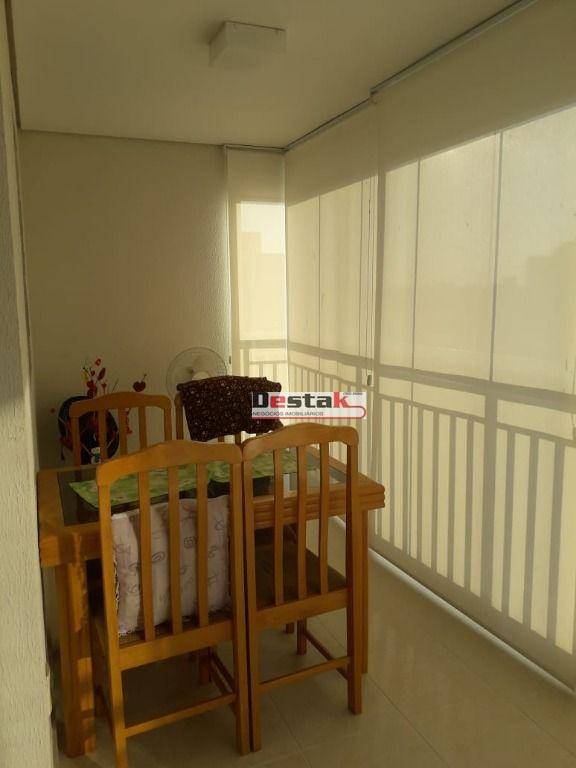 Apartamento à venda com 2 quartos, 104m² - Foto 29