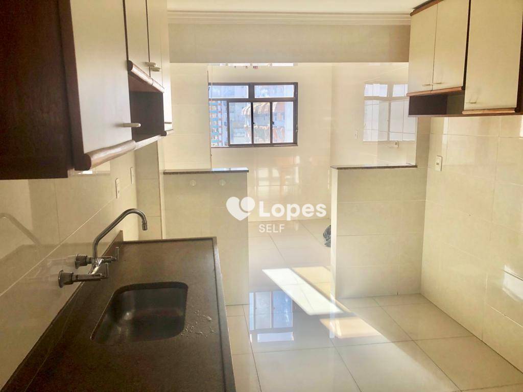 Apartamento à venda com 4 quartos, 179m² - Foto 13