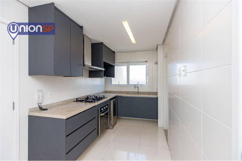 Apartamento à venda com 3 quartos, 157m² - Foto 16