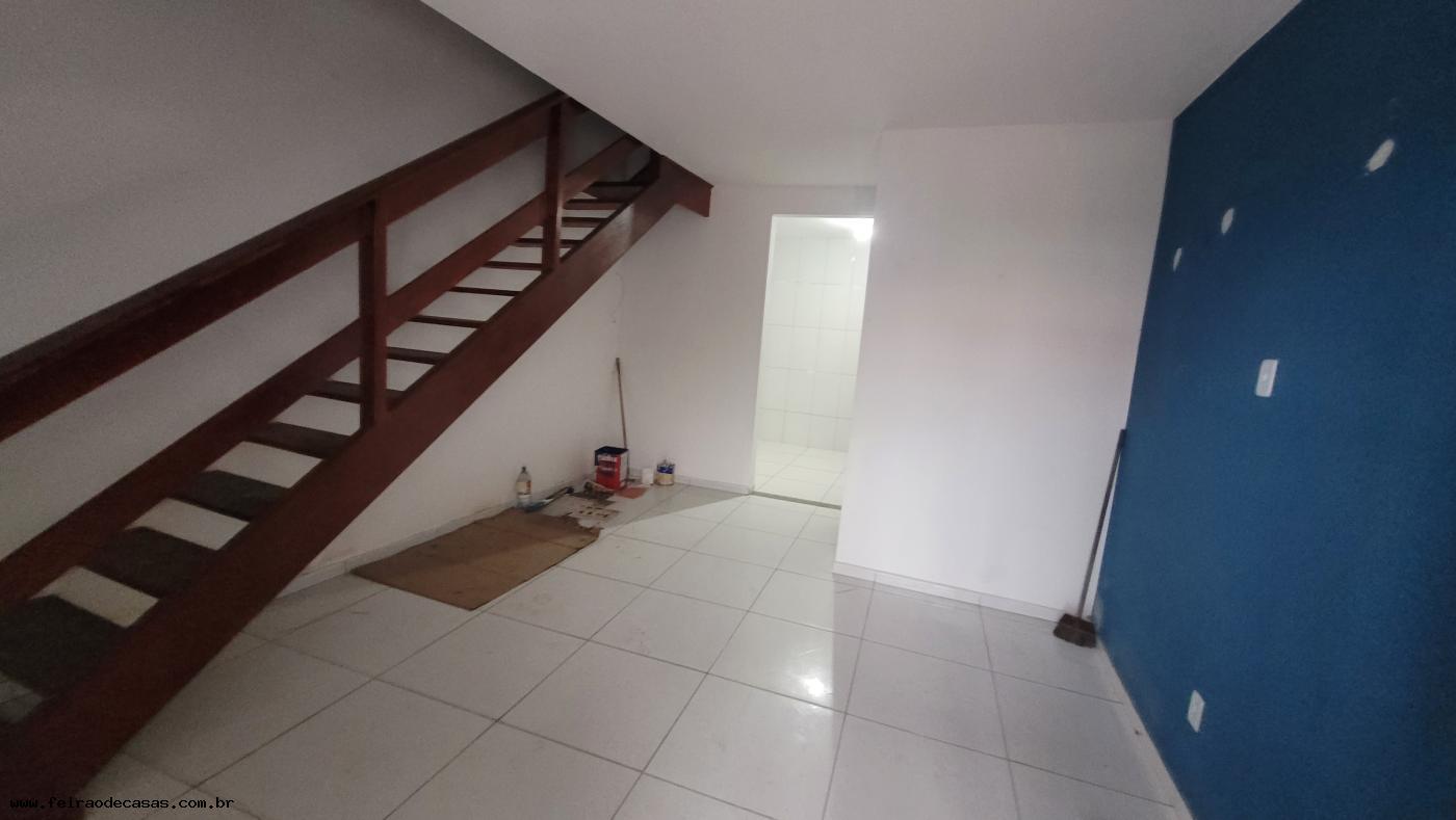 Casa à venda com 2 quartos, 93m² - Foto 4