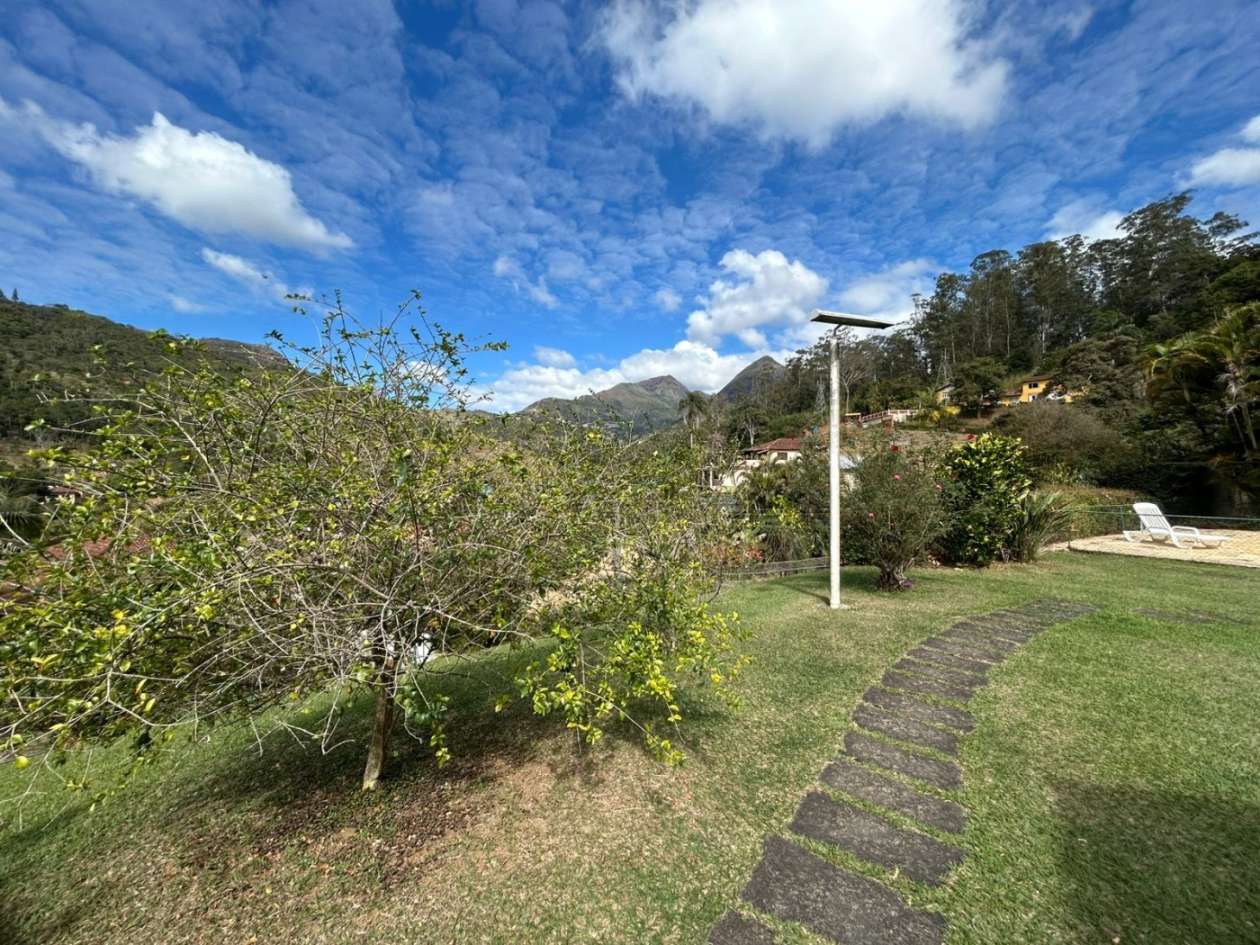 Casa à venda com 5 quartos, 350m² - Foto 10