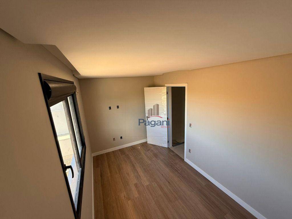 Sobrado à venda com 3 quartos, 150m² - Foto 14