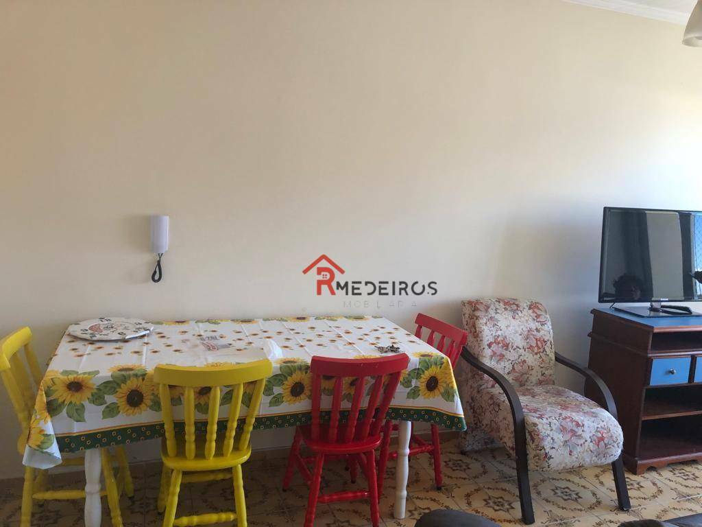 Apartamento à venda com 2 quartos, 80m² - Foto 4