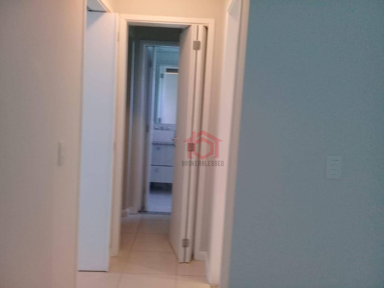 Apartamento à venda com 2 quartos, 62m² - Foto 14