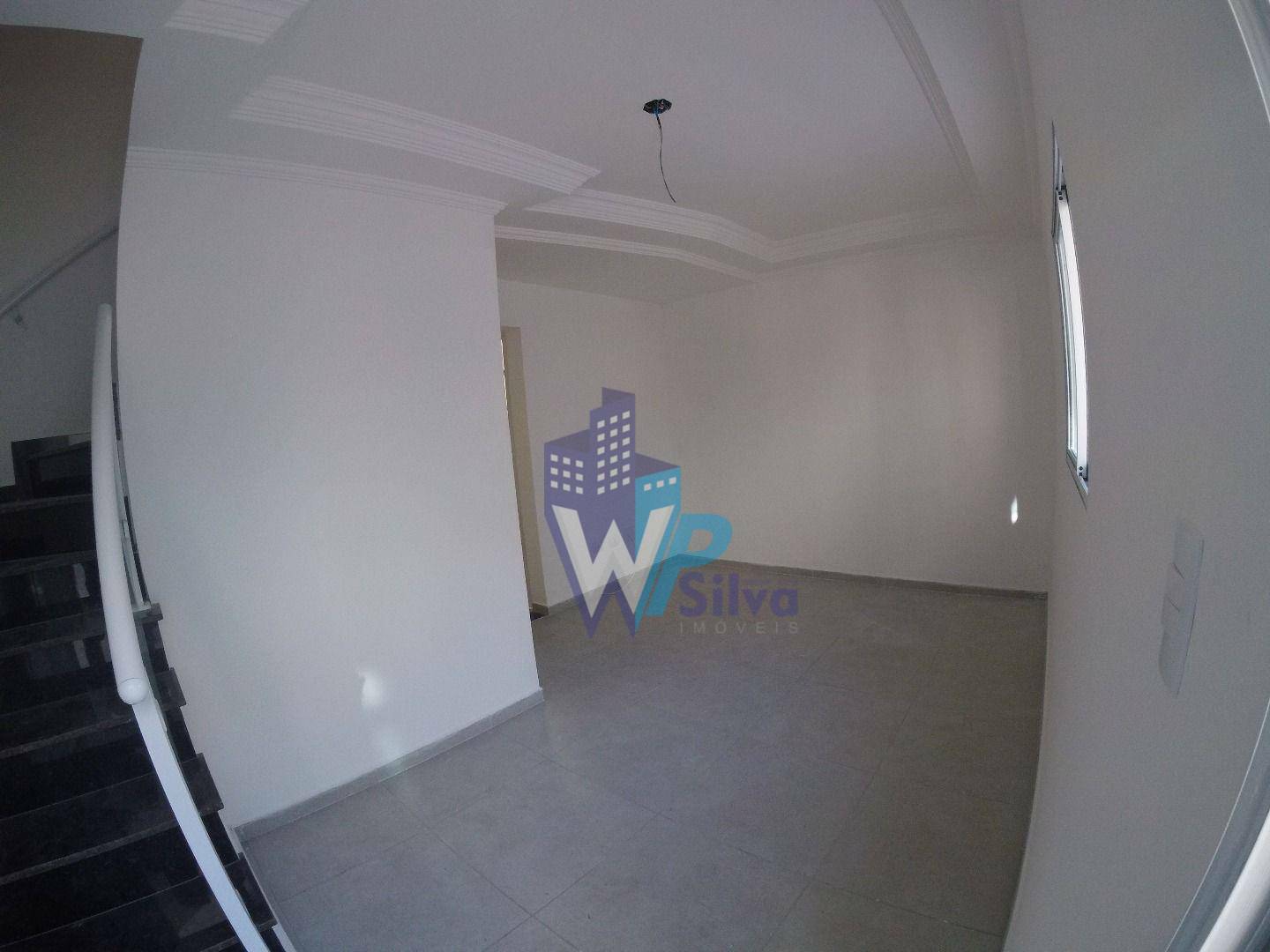 Sobrado à venda com 2 quartos, 60m² - Foto 2