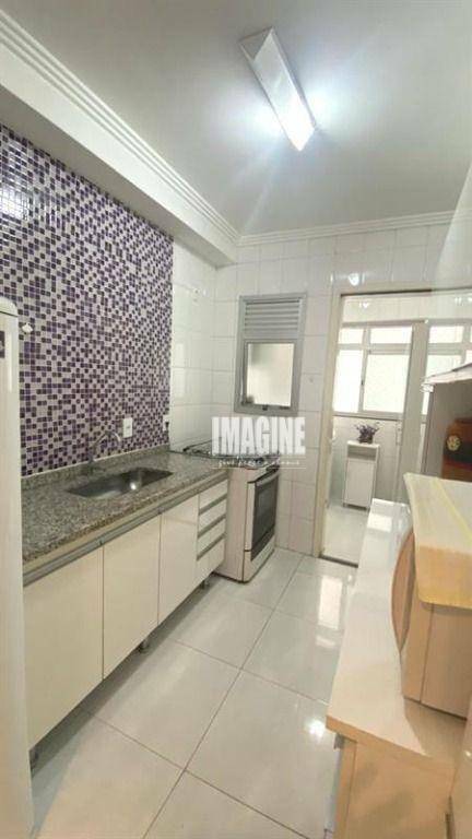 Apartamento à venda com 3 quartos, 62m² - Foto 13