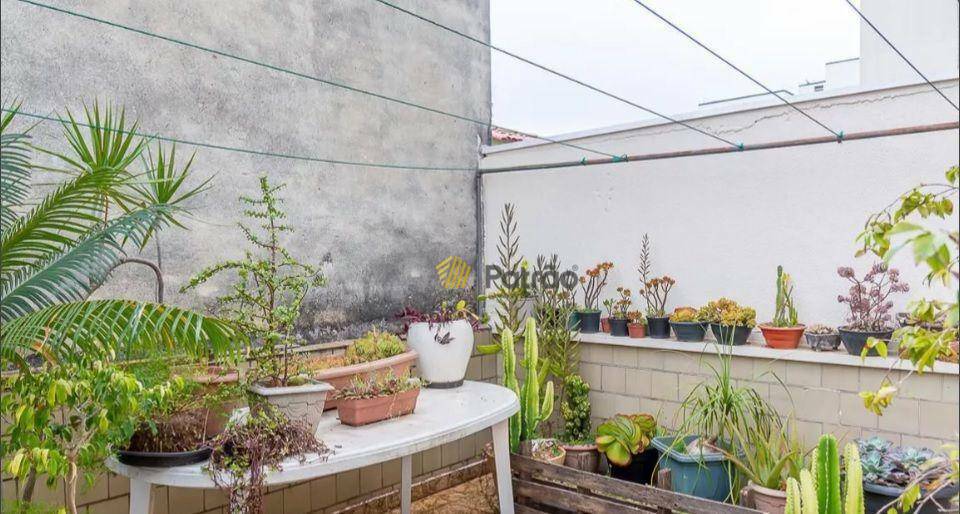 Sobrado à venda com 2 quartos, 220m² - Foto 21