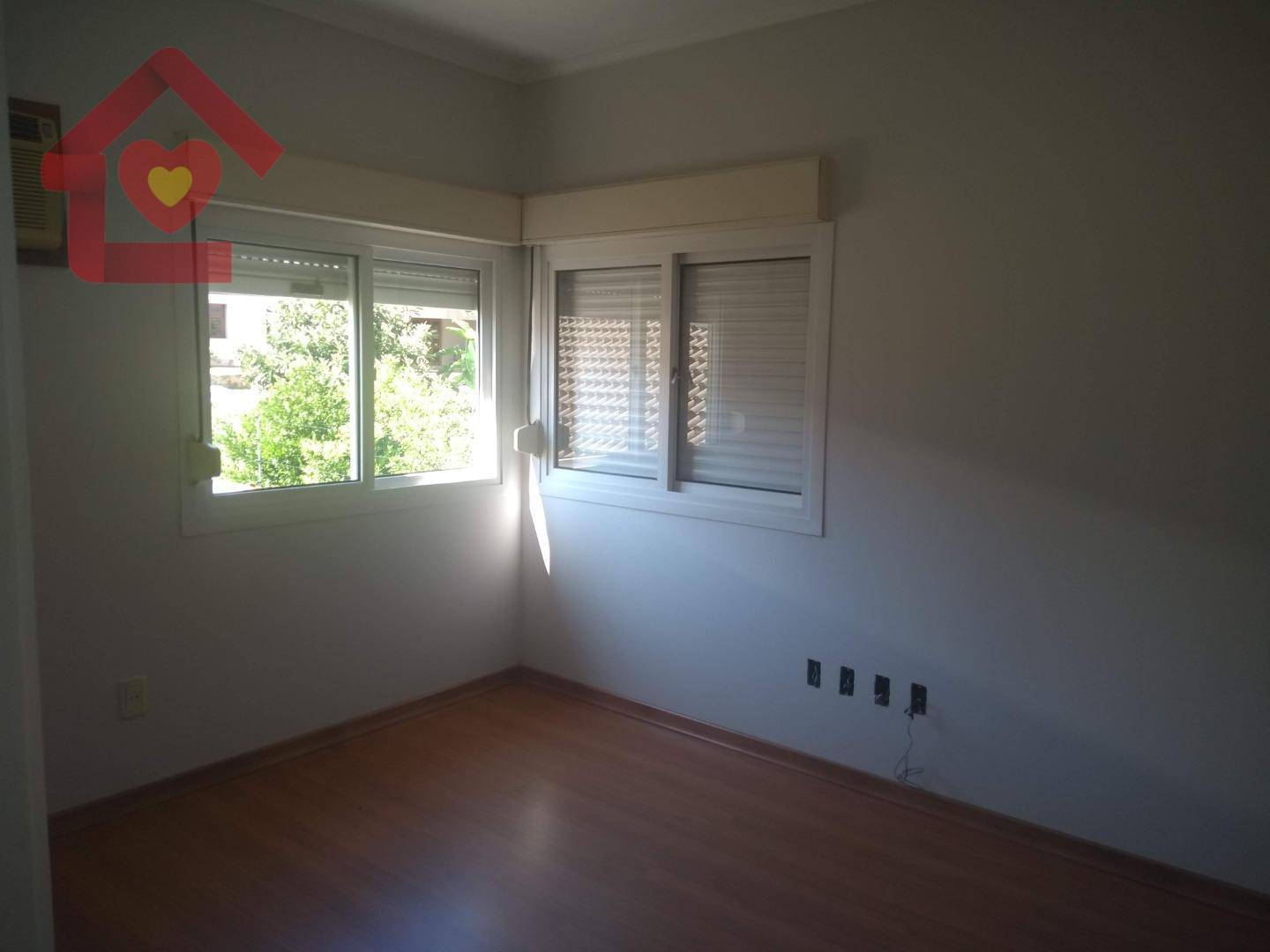 Casa à venda com 3 quartos, 230m² - Foto 18