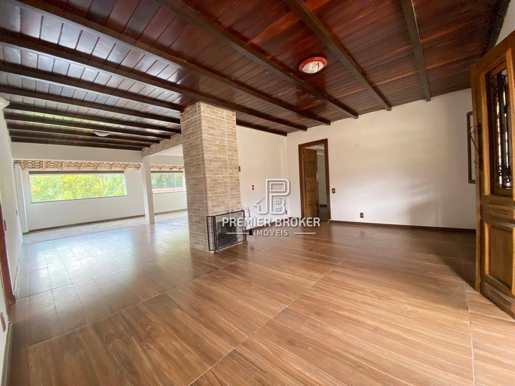 Casa à venda com 3 quartos, 144m² - Foto 5