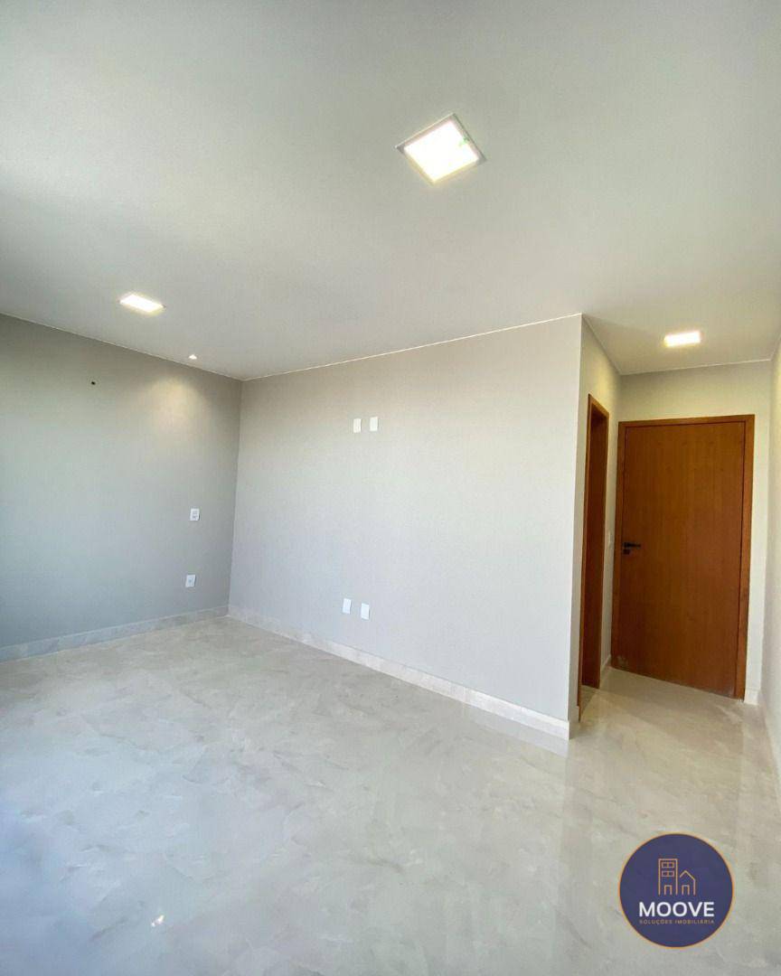 Casa à venda com 3 quartos, 80m² - Foto 14