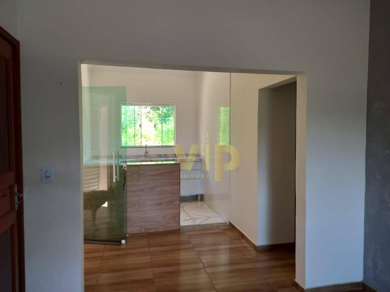 Casa à venda com 2 quartos, 95m² - Foto 3