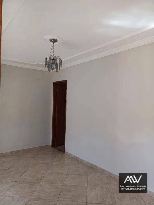 Casa à venda com 3 quartos, 144m² - Foto 4