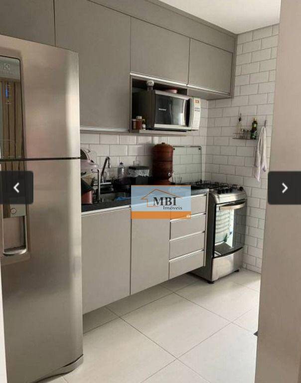 Apartamento à venda com 2 quartos, 61m² - Foto 15