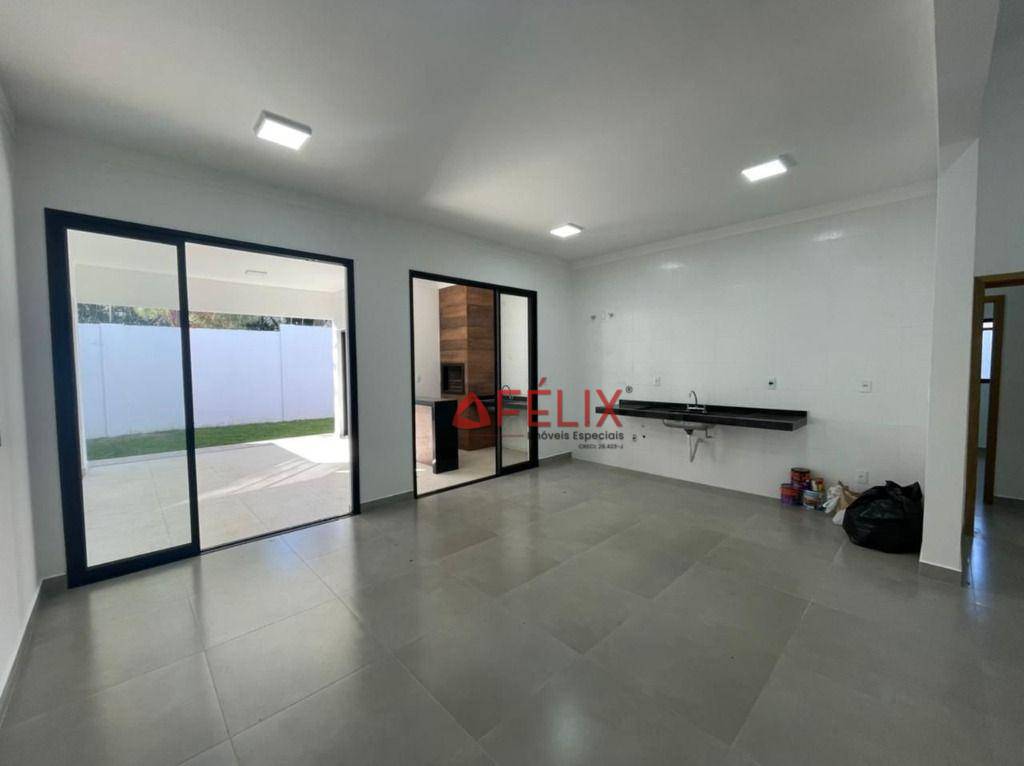 Casa de Condomínio à venda e aluguel com 3 quartos, 172m² - Foto 11