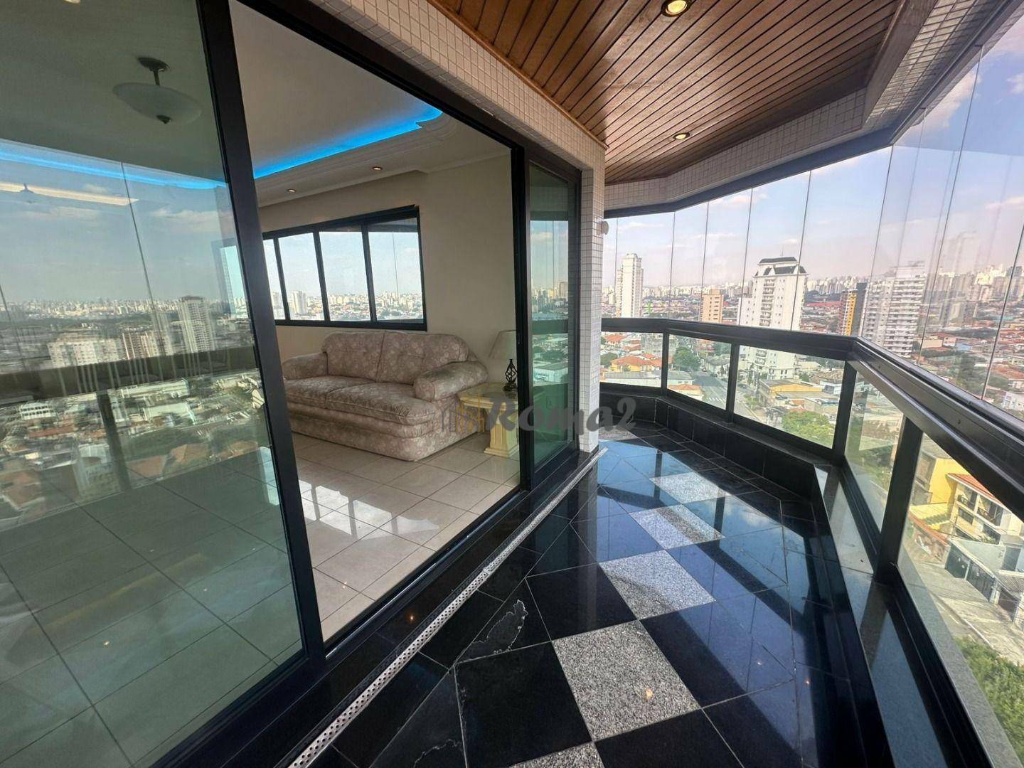 Apartamento à venda e aluguel com 3 quartos, 150m² - Foto 5