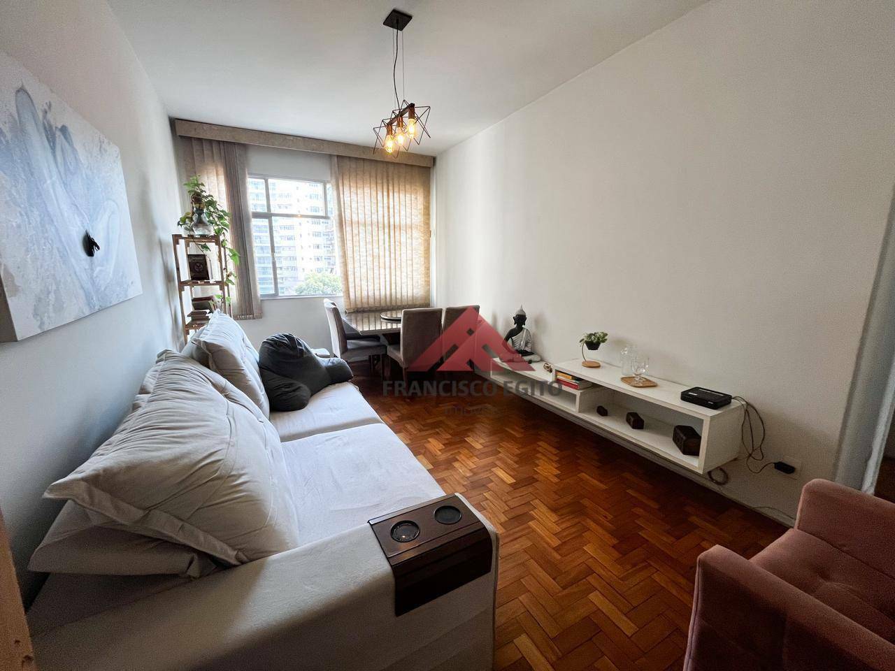 Apartamento à venda com 2 quartos, 85m² - Foto 2