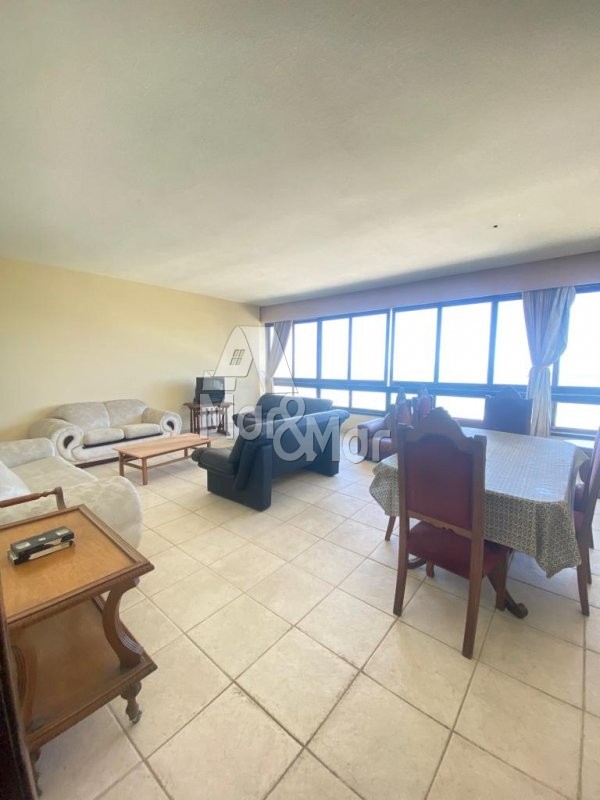 Apartamento à venda com 3 quartos, 186m² - Foto 4