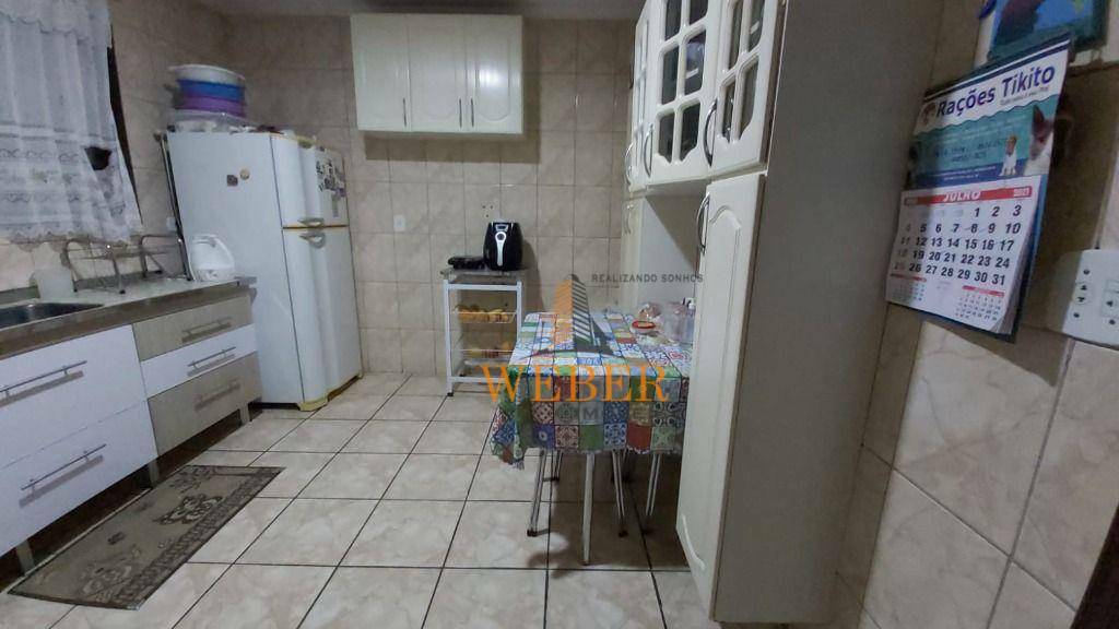 Sobrado à venda com 3 quartos, 210m² - Foto 8