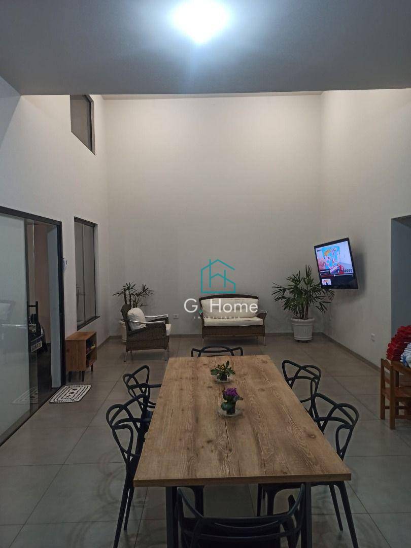 Casa à venda com 3 quartos, 155m² - Foto 3