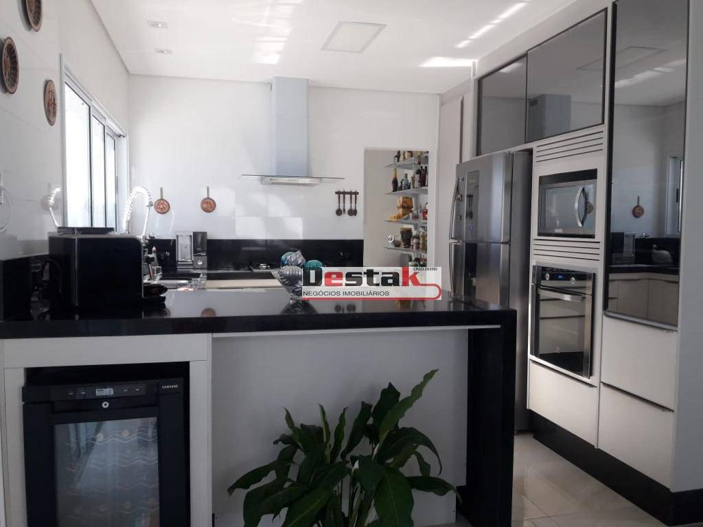 Sobrado à venda com 3 quartos, 310m² - Foto 10