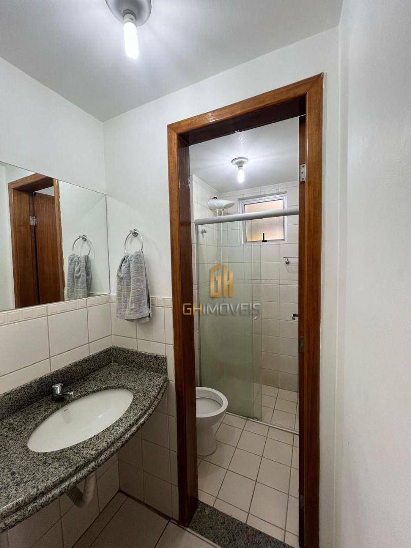 Apartamento à venda com 2 quartos, 64m² - Foto 11