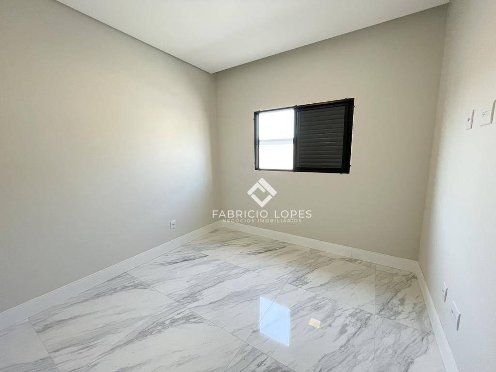 Casa à venda com 3 quartos, 140m² - Foto 8