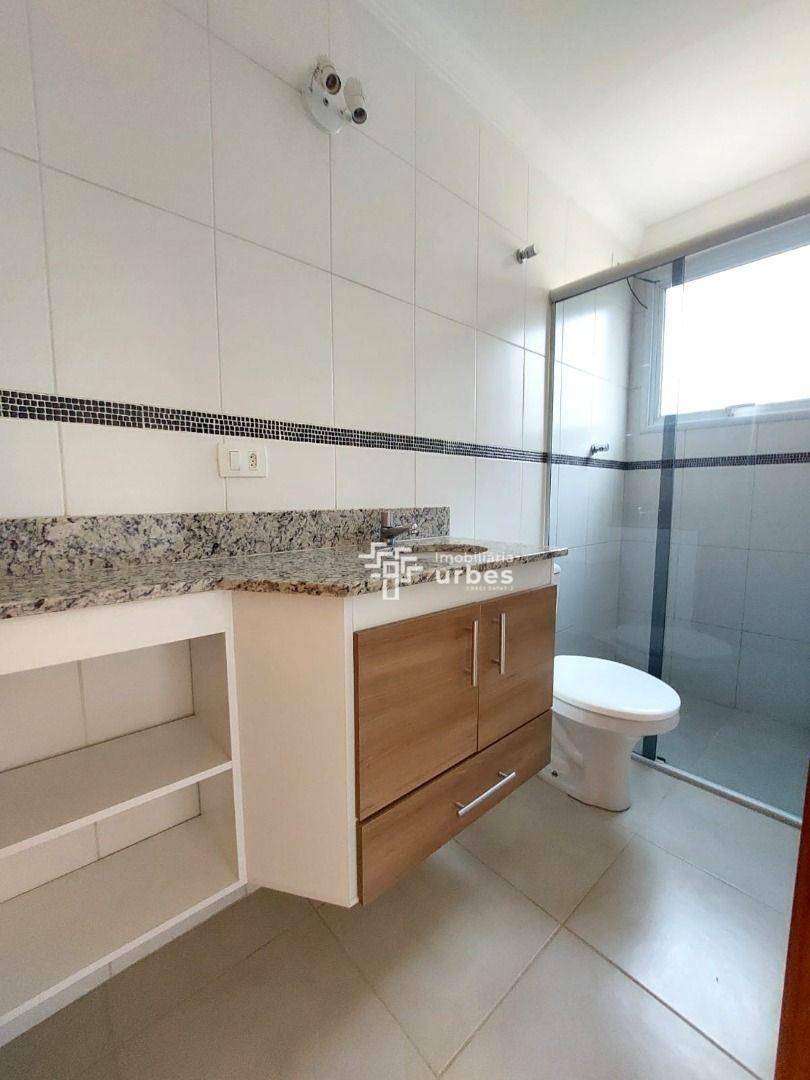 Apartamento para alugar com 2 quartos, 60m² - Foto 9