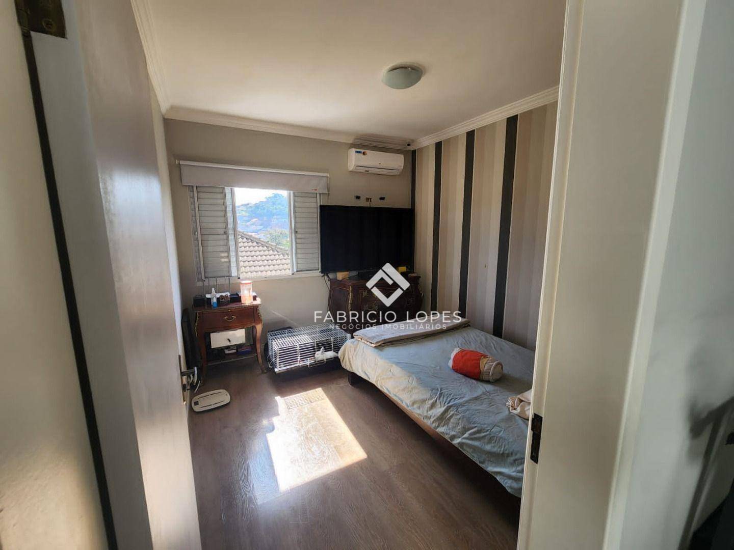 Casa à venda com 4 quartos, 390m² - Foto 11