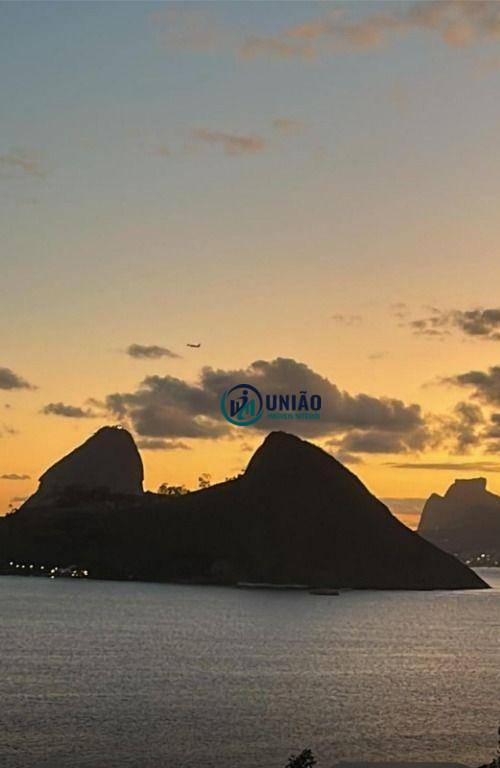 Apartamento à venda com 1 quarto, 45m² - Foto 23