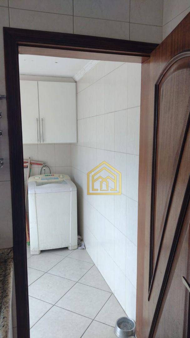 Sobrado à venda com 4 quartos, 250m² - Foto 22