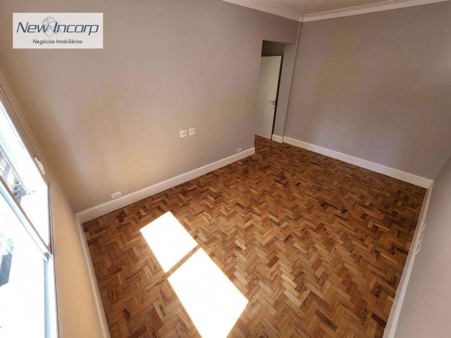 Apartamento à venda com 3 quartos, 165m² - Foto 23