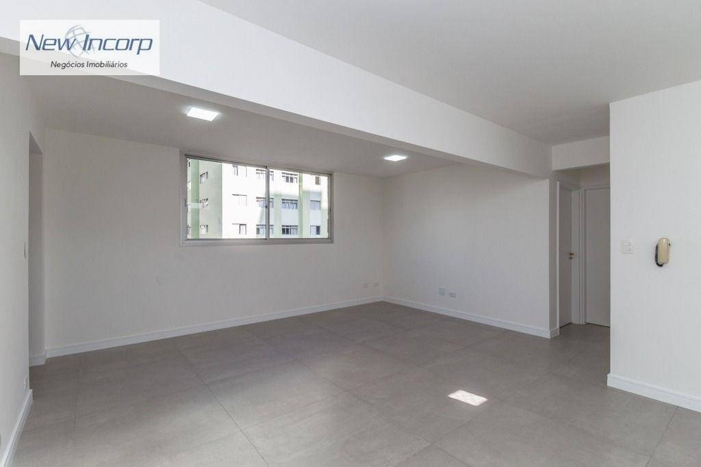 Apartamento à venda com 2 quartos, 85m² - Foto 2