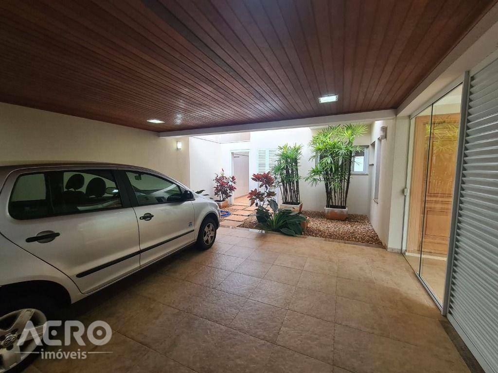 Casa de Condomínio à venda com 3 quartos, 300m² - Foto 13