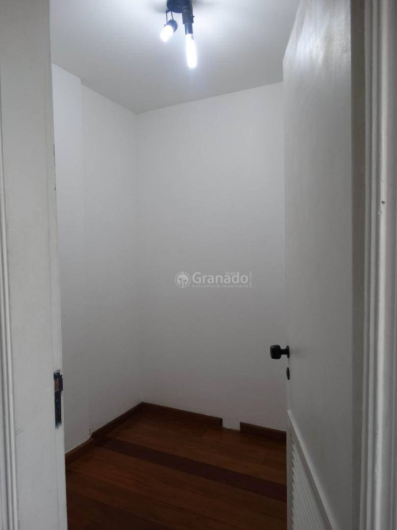 Apartamento à venda com 3 quartos, 132m² - Foto 13