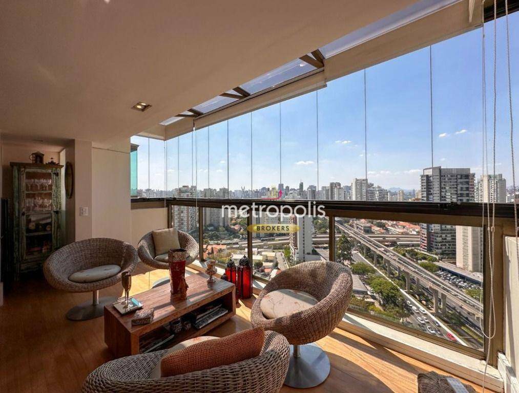 Cobertura à venda com 3 quartos, 240m² - Foto 6