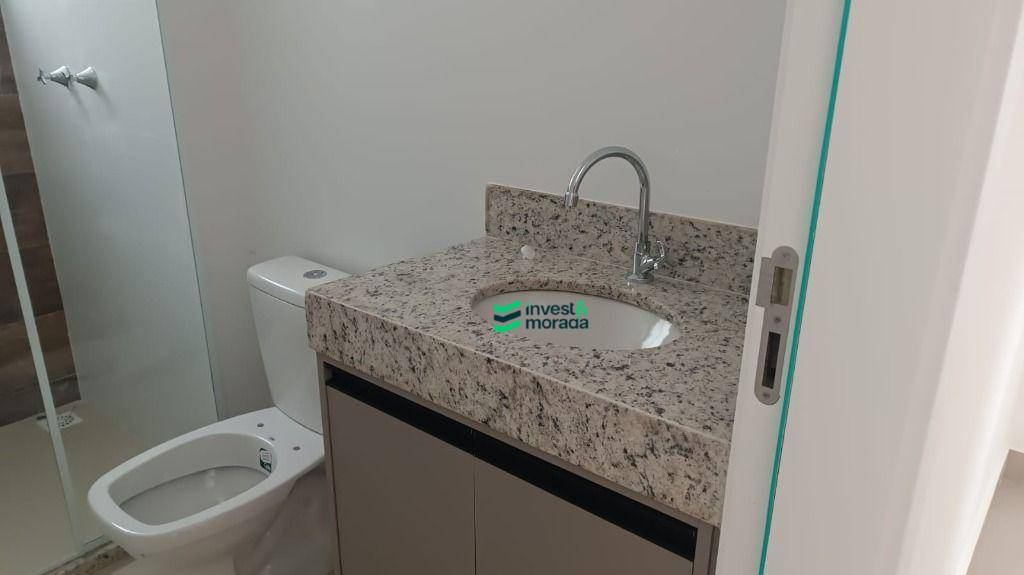 Apartamento para alugar com 3 quartos, 80m² - Foto 13