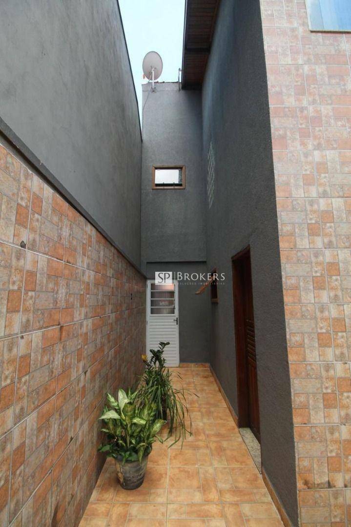 Casa à venda com 3 quartos, 191m² - Foto 27