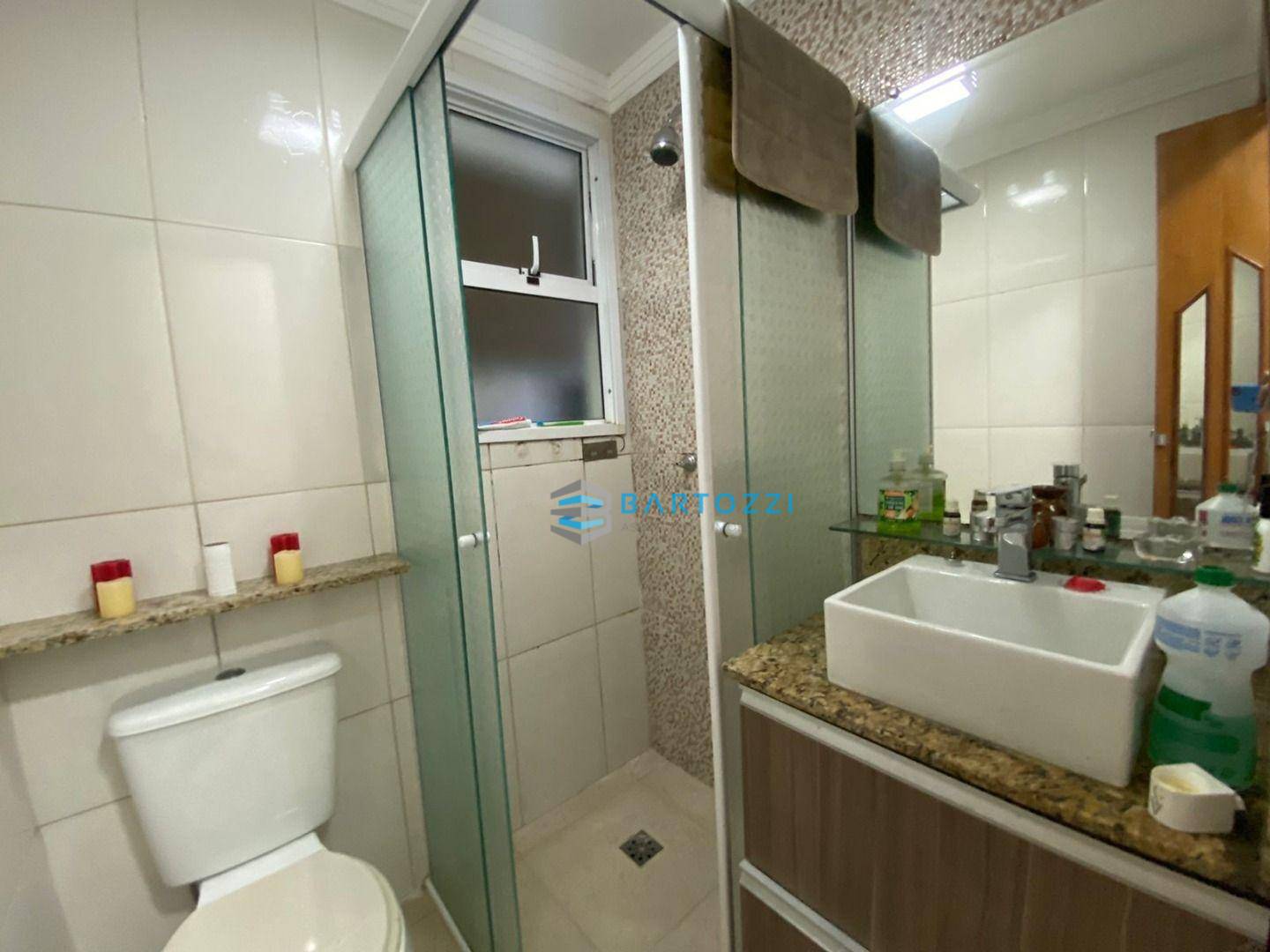 Apartamento à venda com 3 quartos, 60m² - Foto 20