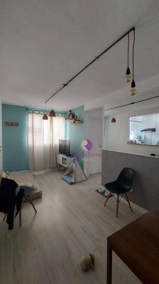 Apartamento para alugar com 2 quartos, 47m² - Foto 2