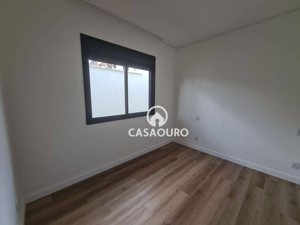 Casa de Condomínio à venda com 4 quartos, 247m² - Foto 15