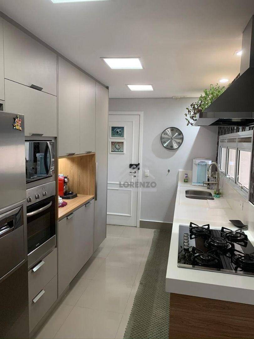 Apartamento à venda com 3 quartos, 156m² - Foto 10