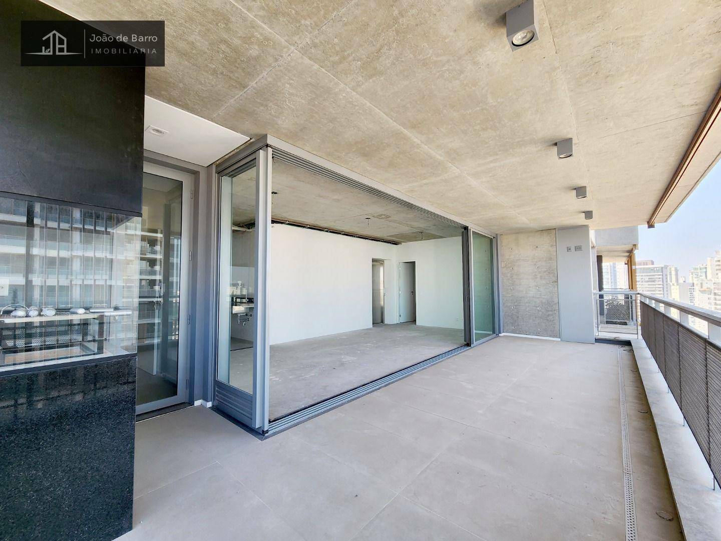 Apartamento à venda com 4 quartos, 167m² - Foto 3