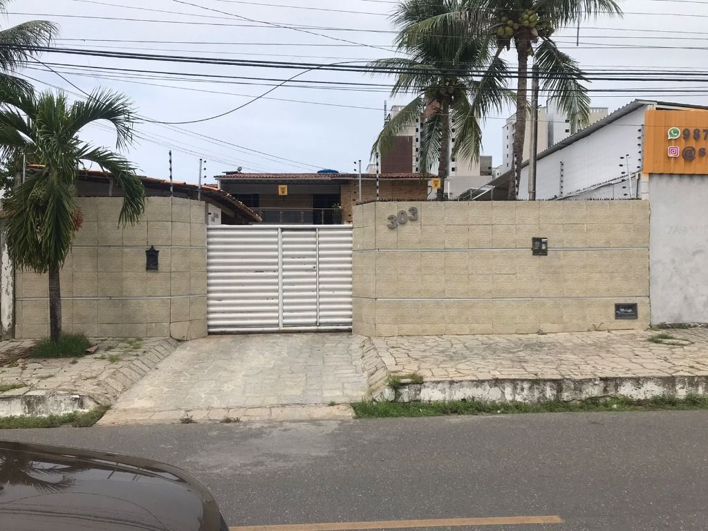 Casa de Condomínio à venda com 4 quartos, 240m² - Foto 13