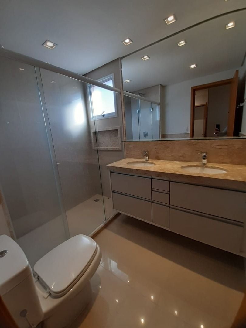 Apartamento à venda com 3 quartos, 220m² - Foto 18