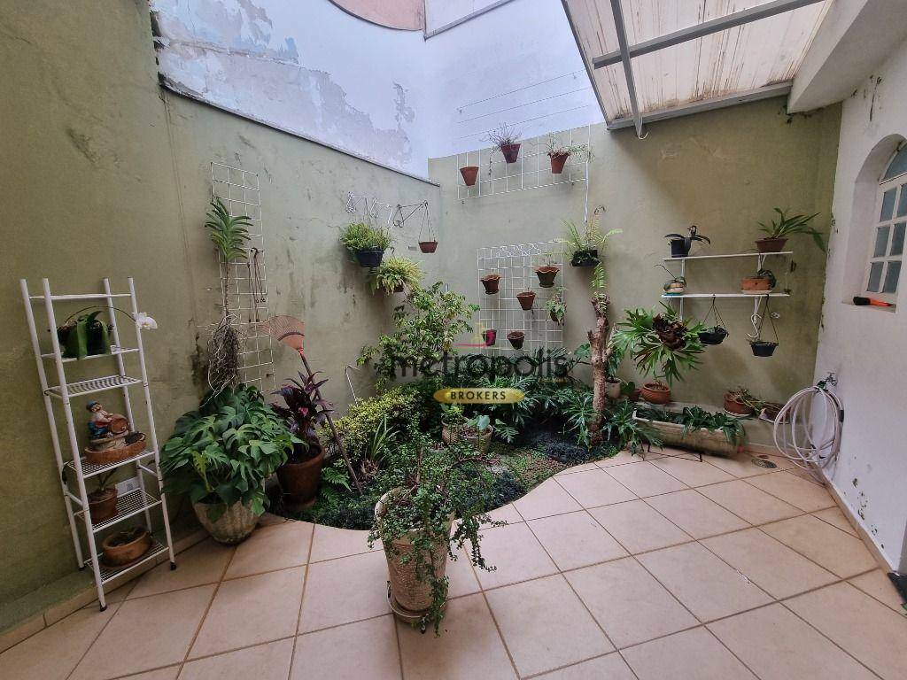 Sobrado à venda com 3 quartos, 225m² - Foto 37