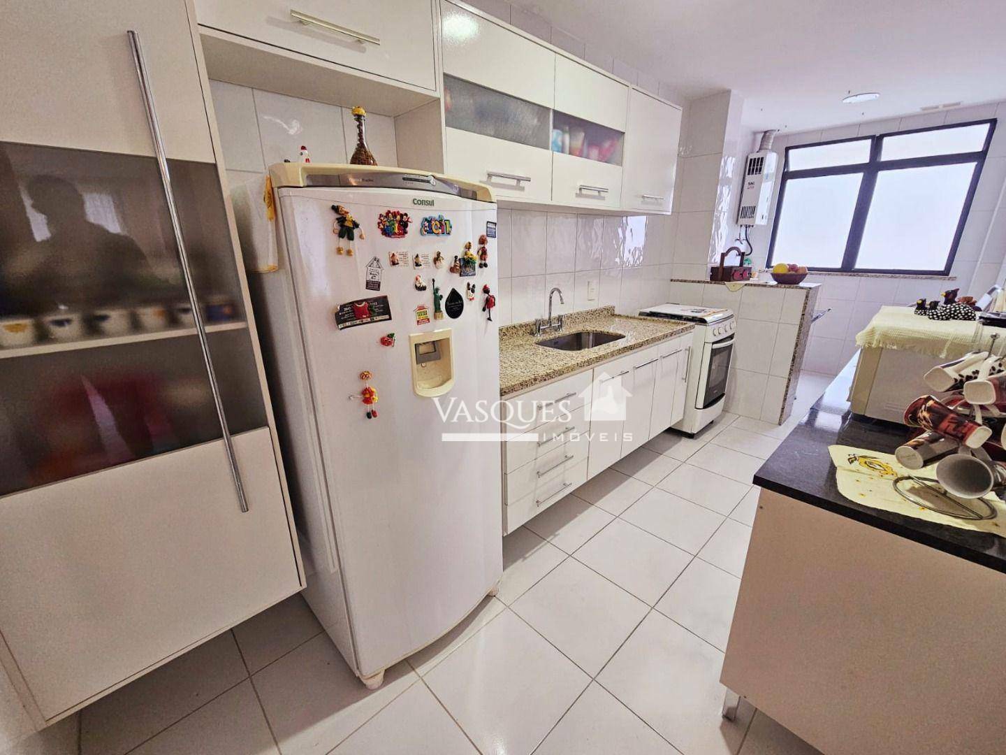 Apartamento à venda com 2 quartos, 63m² - Foto 15